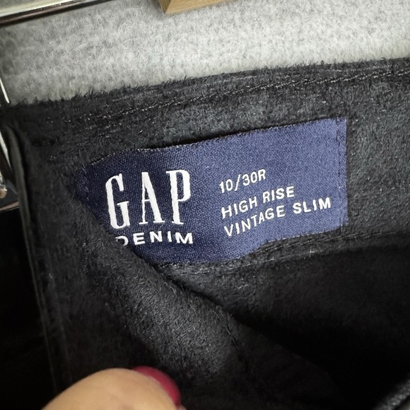 Gap High Rise Faux-Leather Vintage Slim Pants Size 10 / 30R Black Vegan - Picture 2 of 7